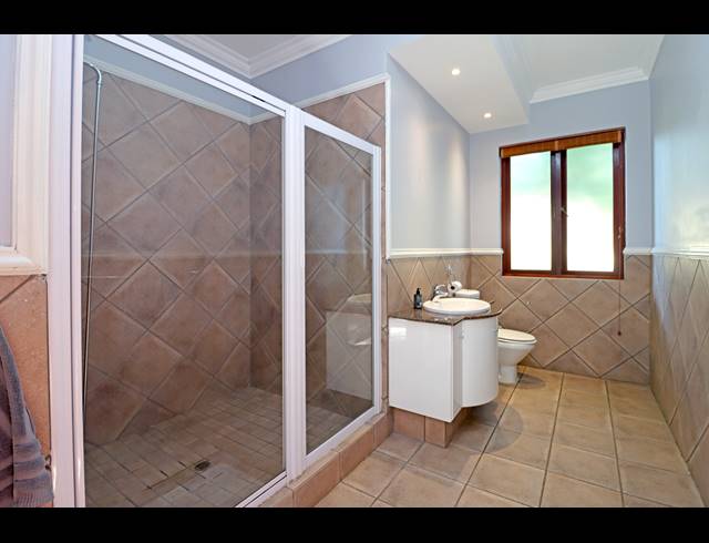 3 BEDROOM HOUSE FOR SALE IN MELROSE